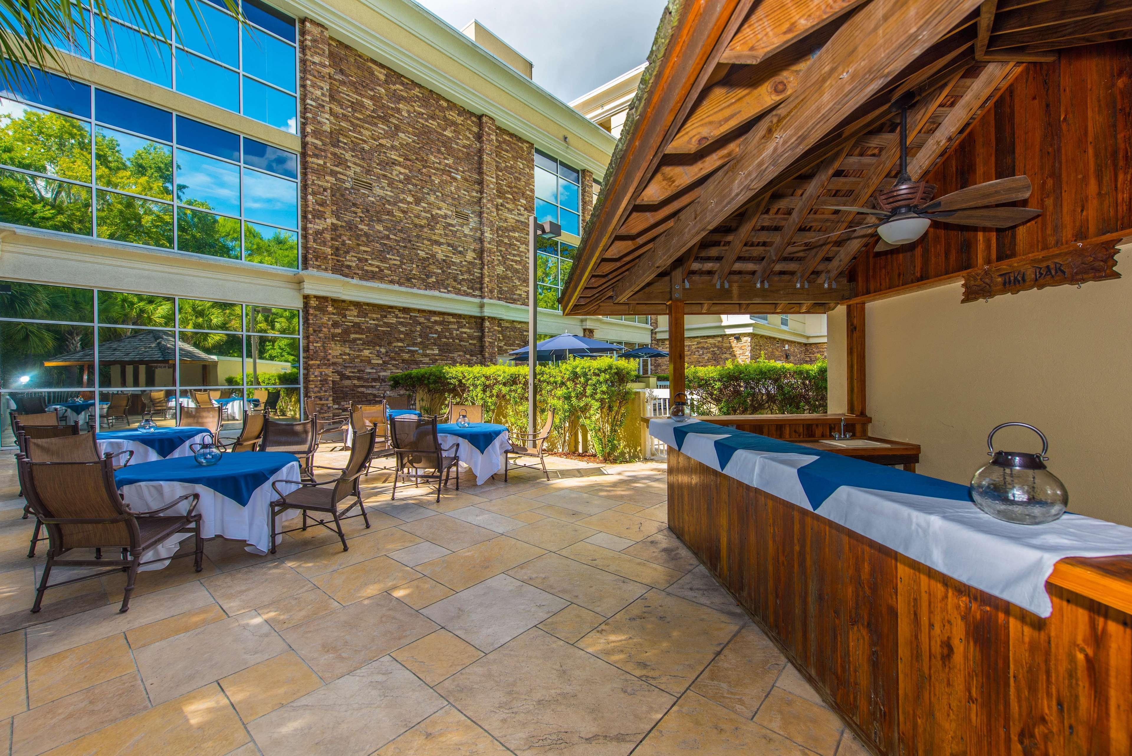 Doubletree By Hilton North Charleston - Convention Center Hotel Bagian luar foto