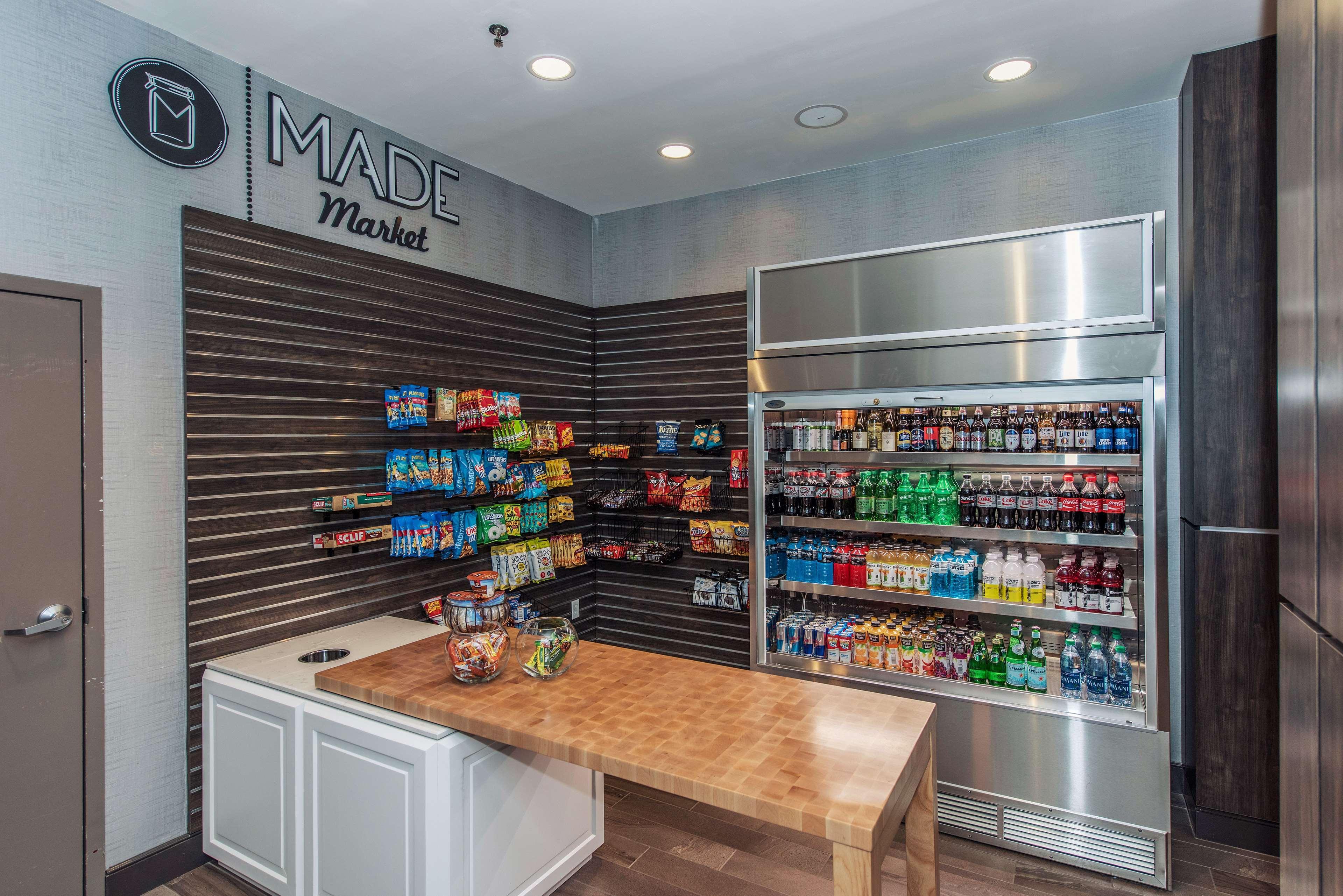 Doubletree By Hilton North Charleston - Convention Center Hotel Bagian luar foto