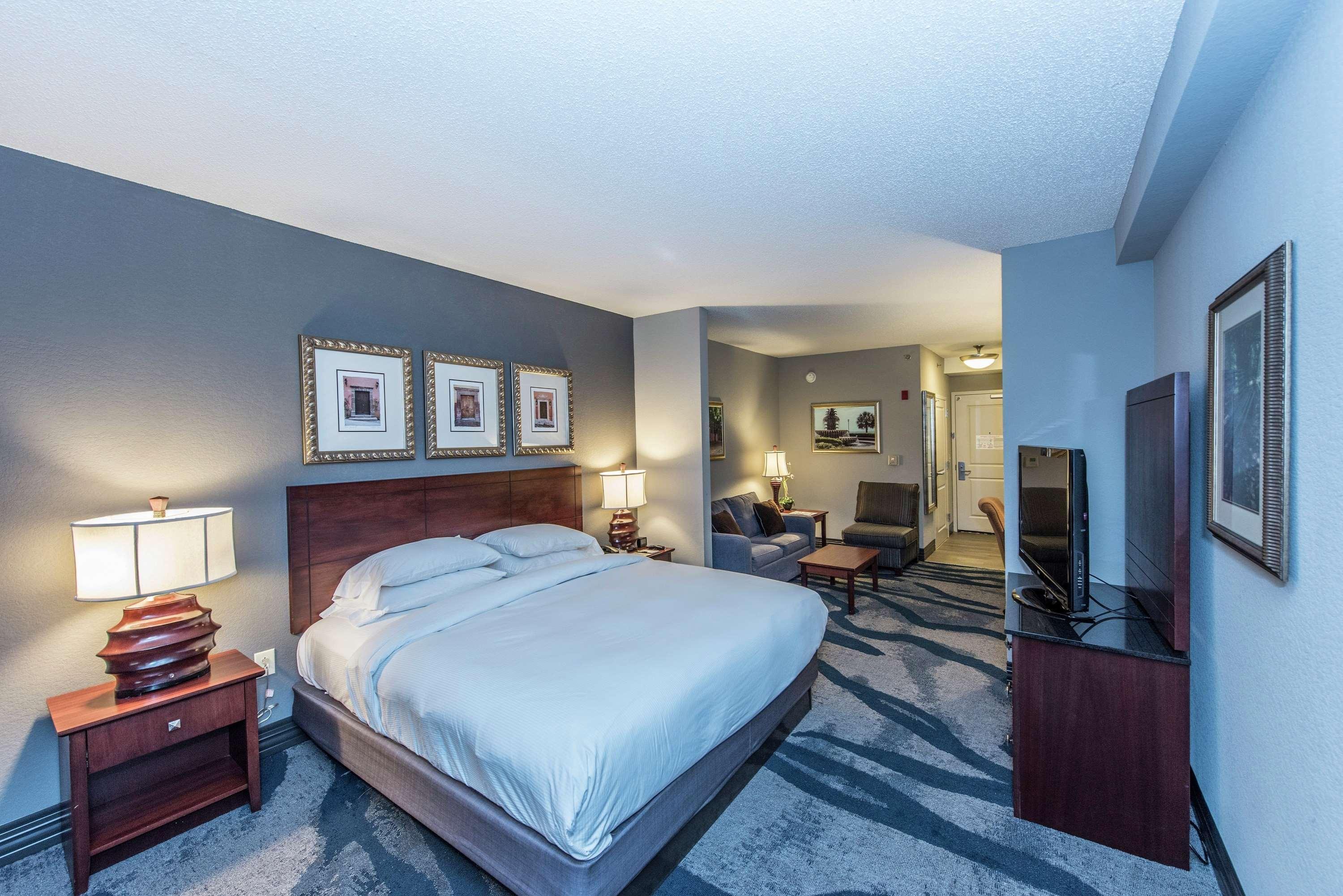 Doubletree By Hilton North Charleston - Convention Center Hotel Bagian luar foto