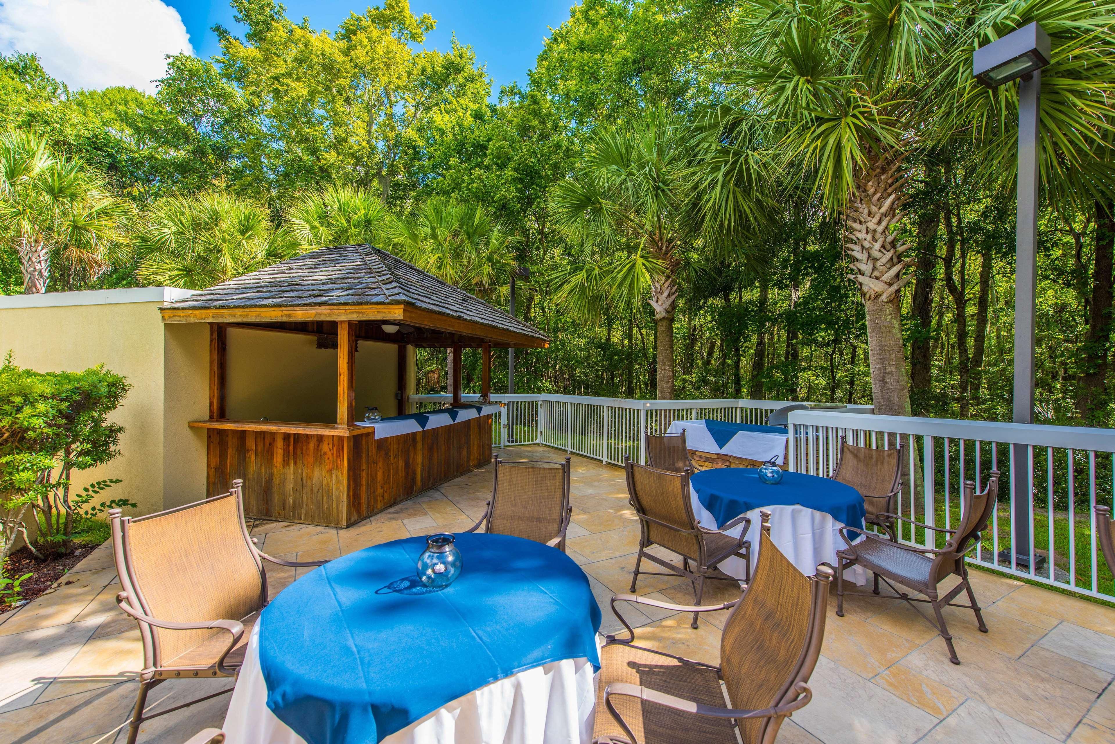 Doubletree By Hilton North Charleston - Convention Center Hotel Bagian luar foto